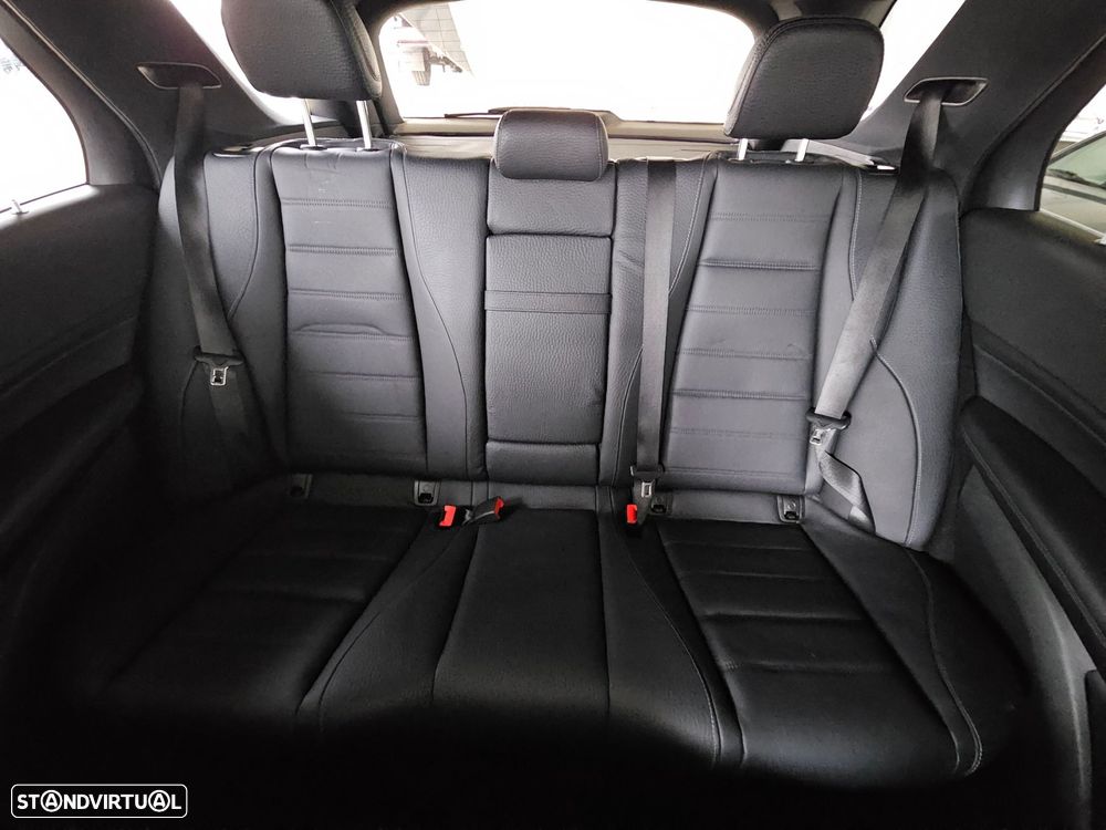 Mercedes-Benz GLE 350 de 4Matic - 30