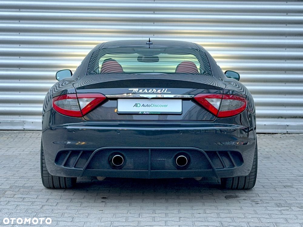 Maserati GranTurismo MC Stradale - 4
