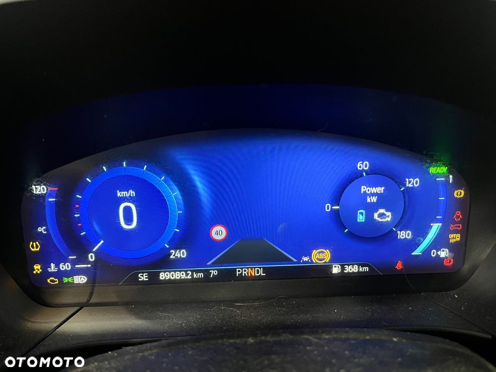 Ford Kuga 2.5P PHEV FWD ST-Line X - 16