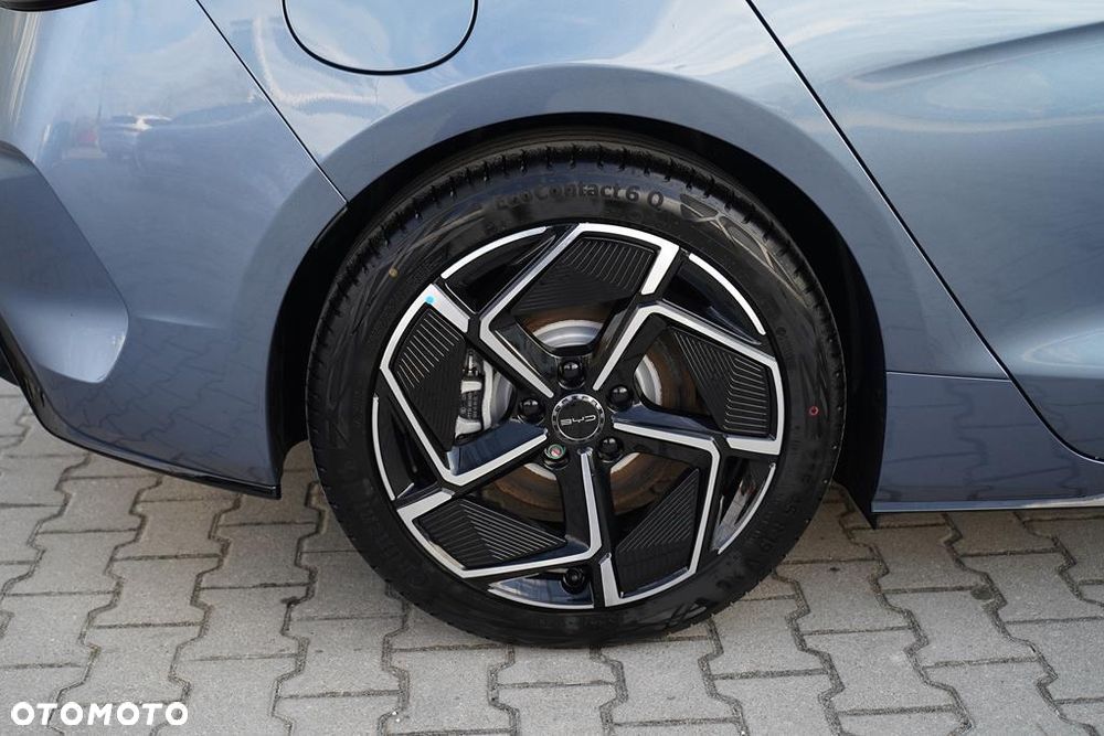 BYD Seal 82.5kWh Design - 25