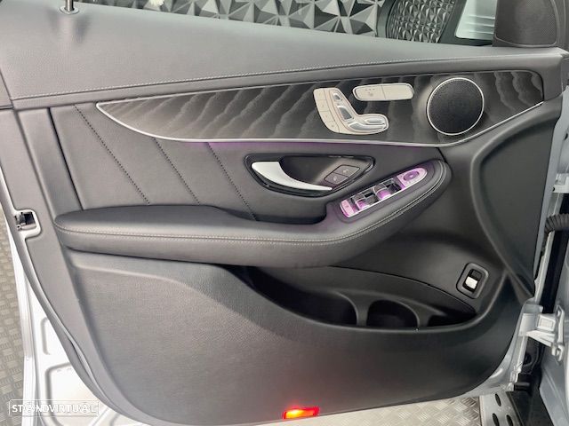 Mercedes-Benz GLC 300 de Coupe 4Matic 9G-TRONIC AMG Line Plus - 57