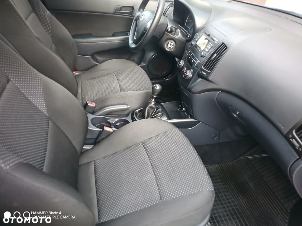 Hyundai i30 1.4 Comfort - 14