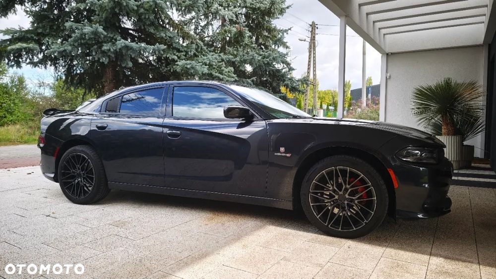 Dodge Charger - 7