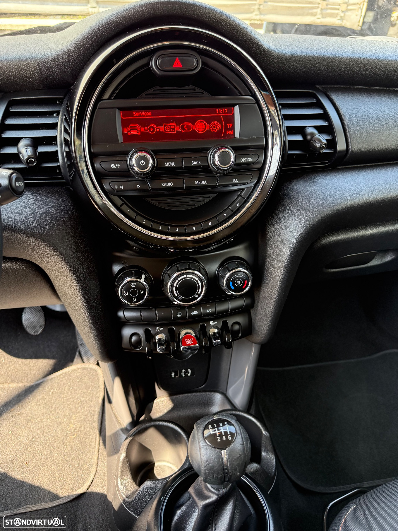 MINI 3 Portas One - 18