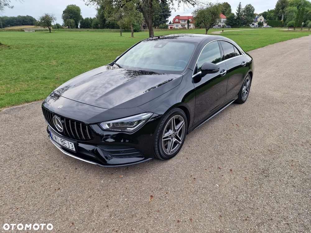 Mercedes-Benz CLA 220 7G-DCT AMG Line - 1