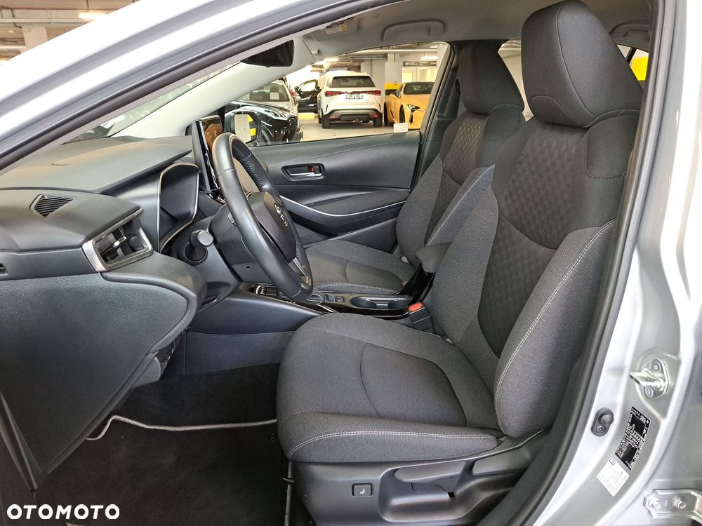 Toyota Corolla 1.8 Hybrid Comfort - 12