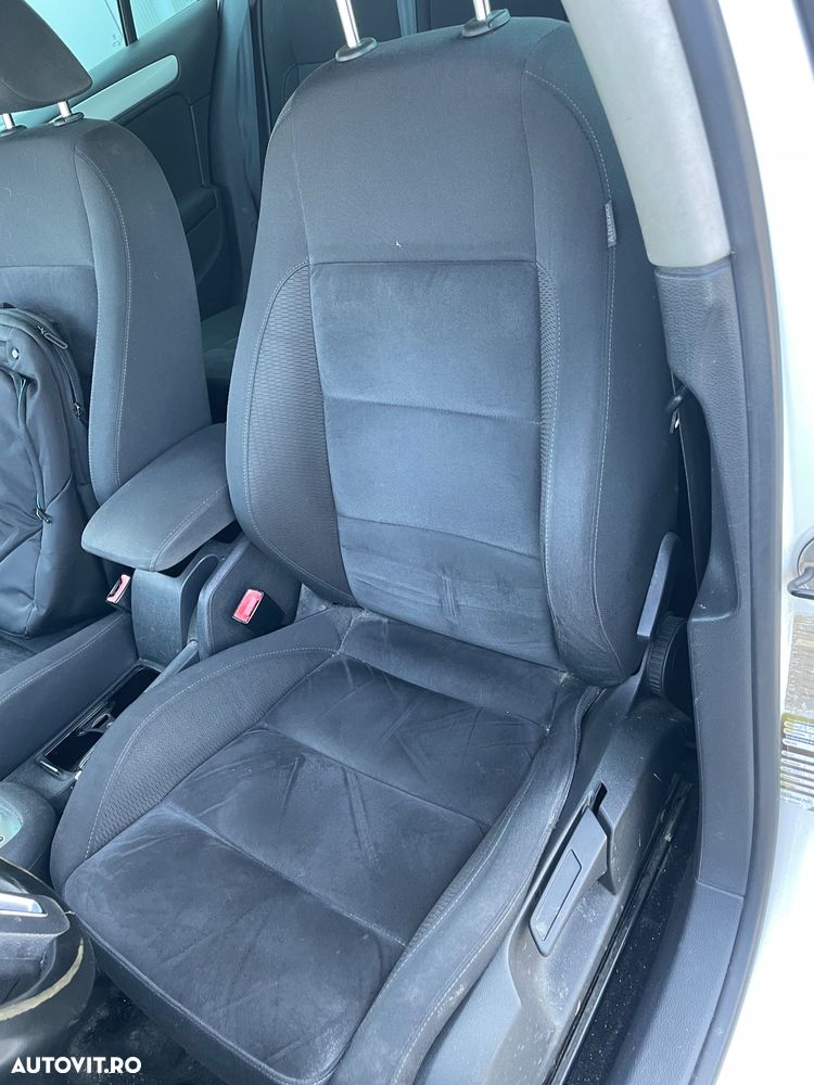 Volkswagen Golf 1.6 TDI BlueMotion Technology DPF Highline DSG - 12