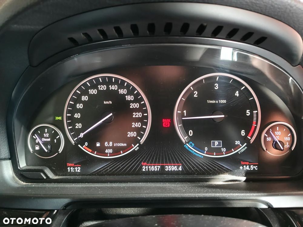 BMW Seria 5 520d - 18