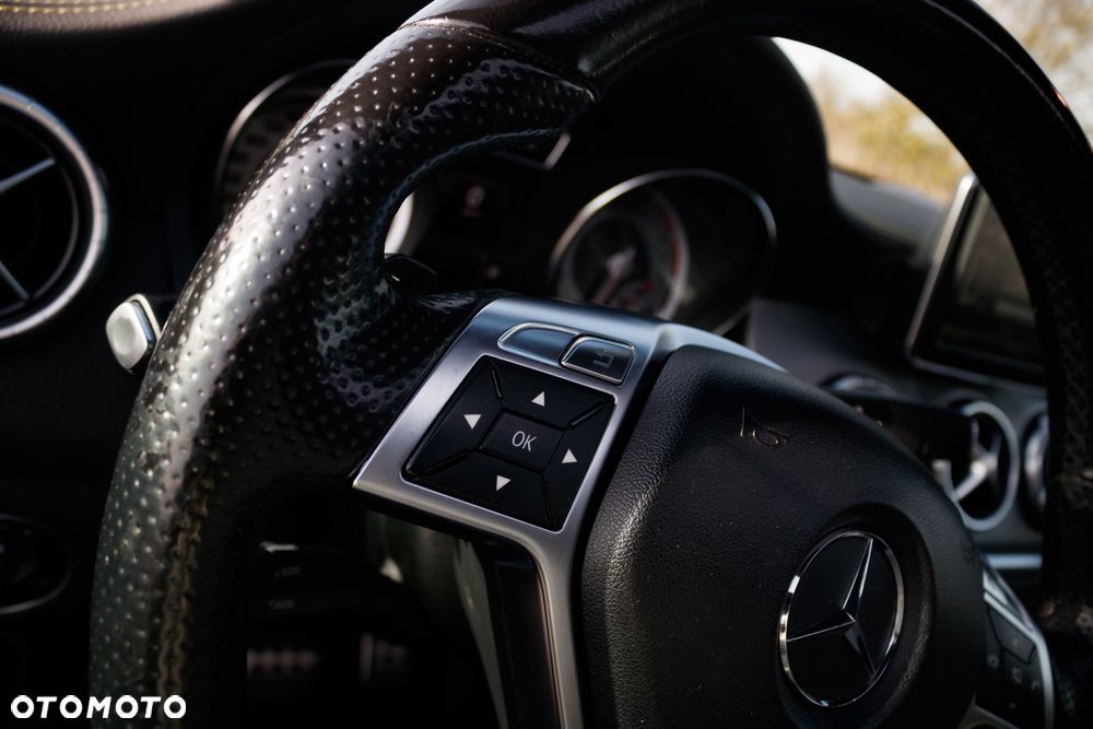 Mercedes-Benz CLA - 20