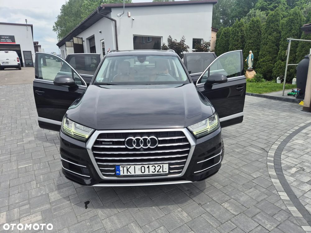 Audi Q7 - 17
