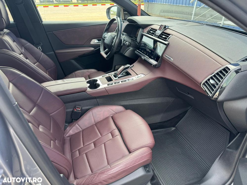 DS Automobiles DS 7 Crossback - 11
