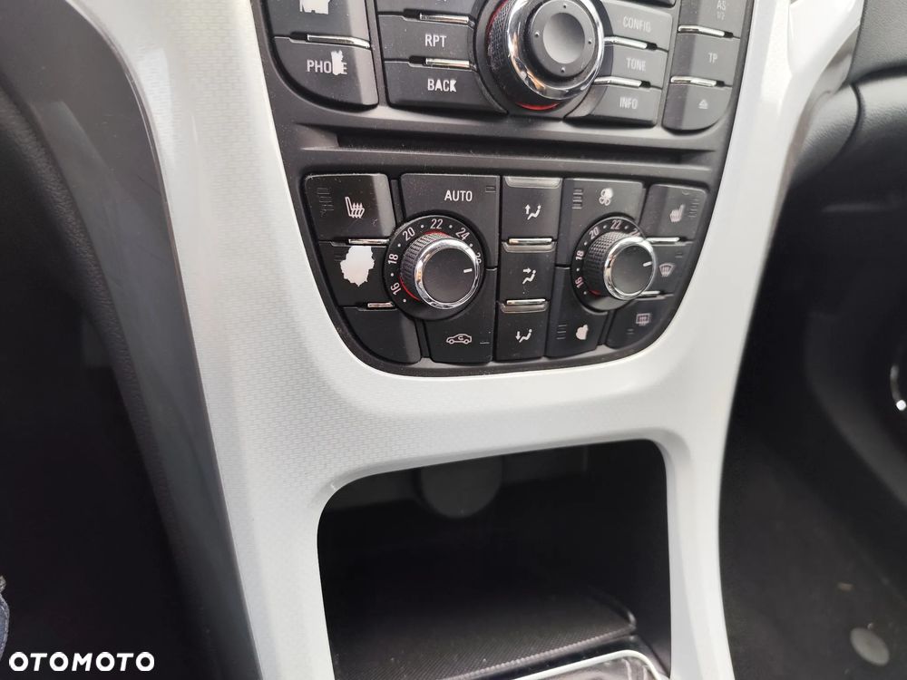 Opel Astra 1.6 Turbo Edition - 15