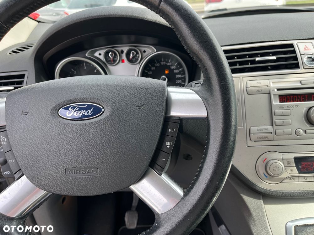 Ford Kuga 2.0 TDCi Titanium - 13