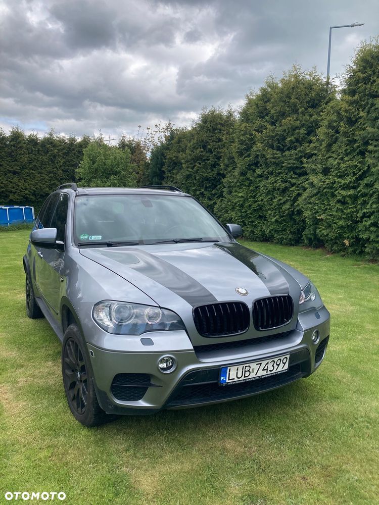 BMW X5 xDrive48i - 2