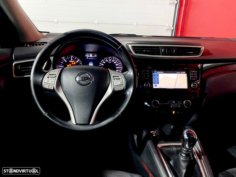 Nissan Qashqai 1.5 dCi Tekna Premium S Alcantara - 23