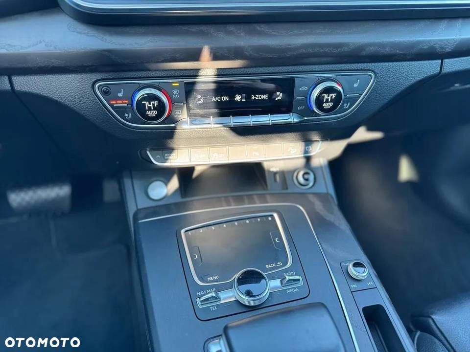 Audi Q5 2.0 TFSI Quattro S tronic design - 12