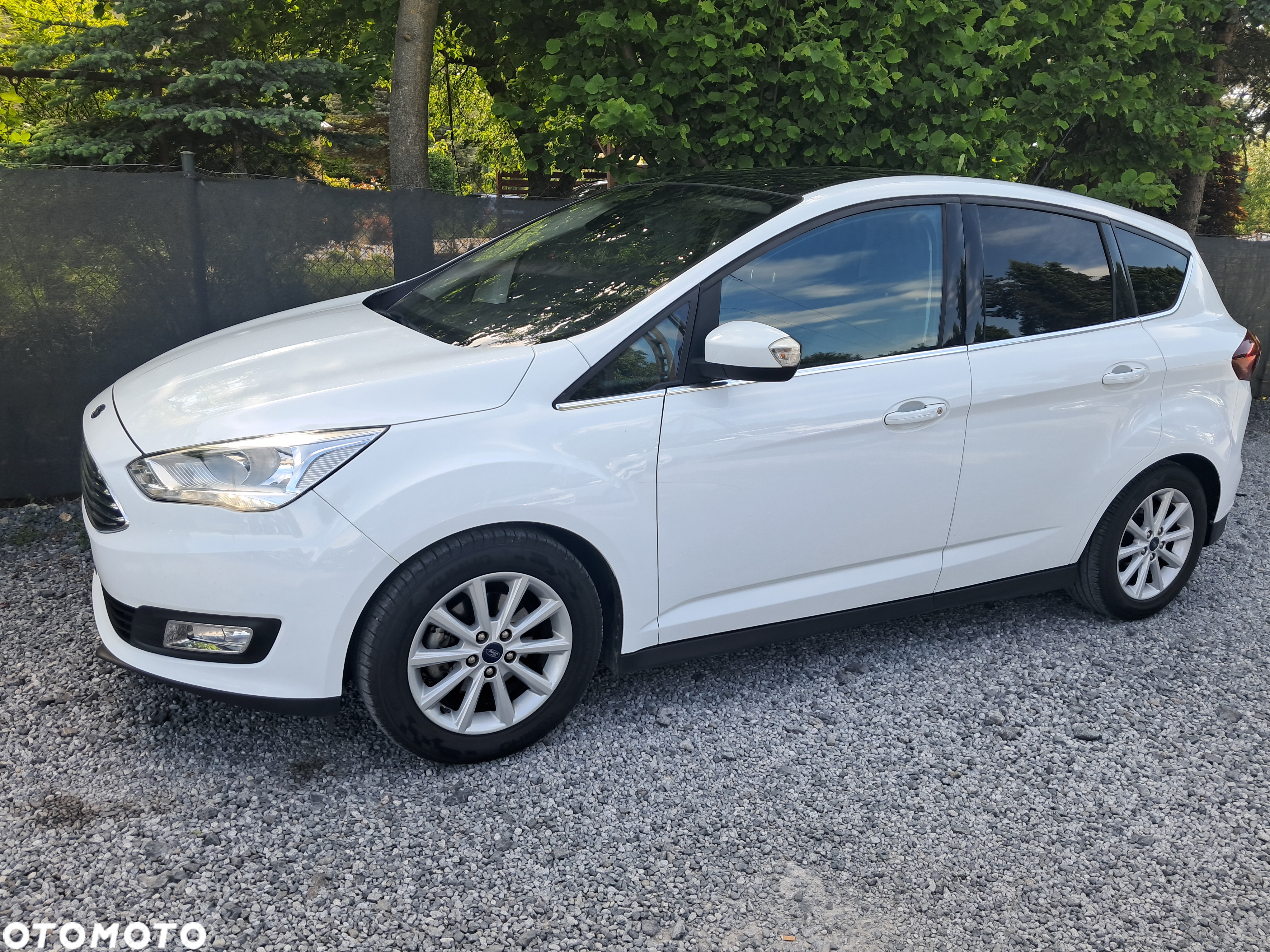 Ford C-MAX 1.5 TDCi Start-Stop-System Titanium - 23