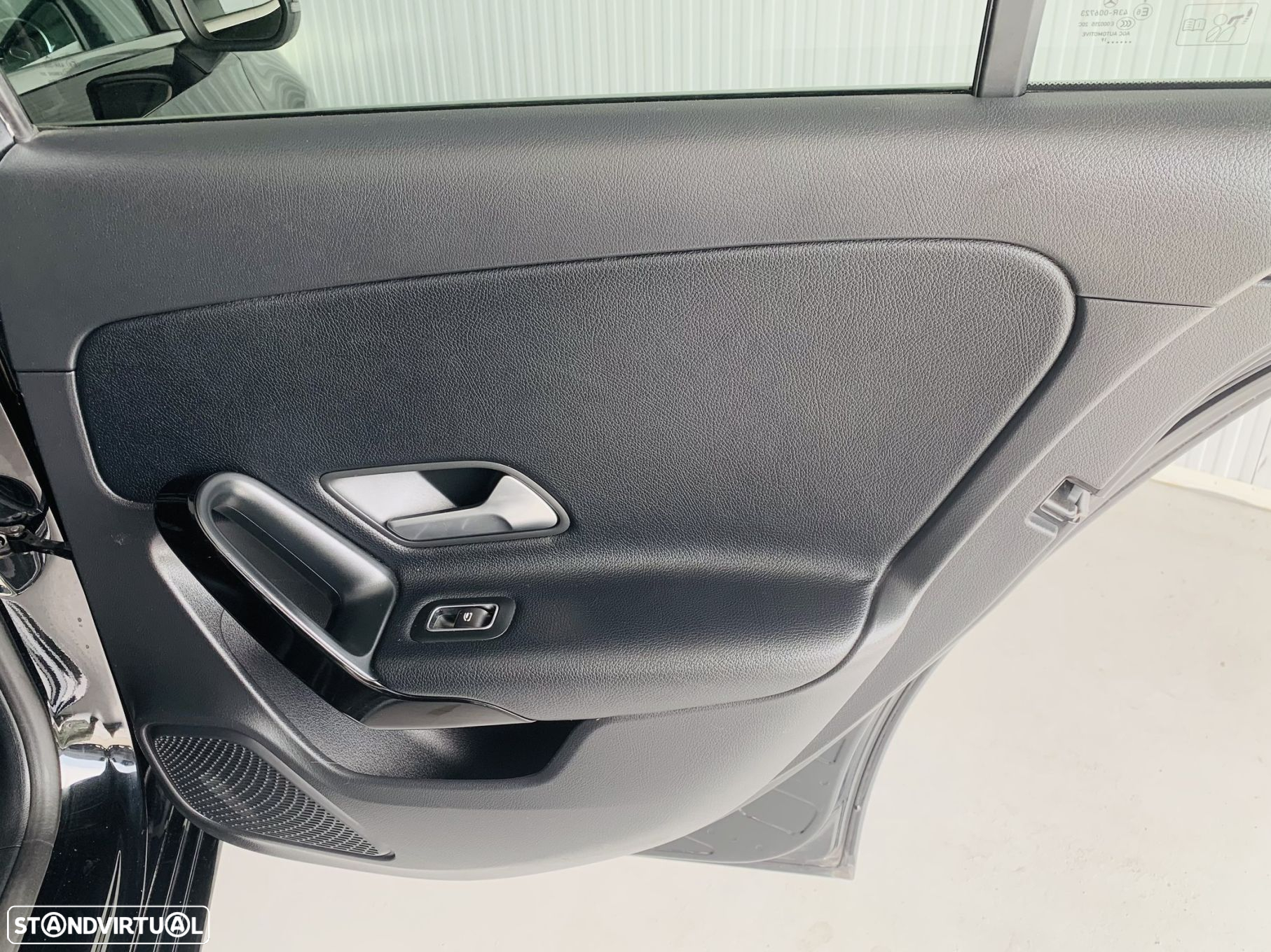Mercedes-Benz A 180 d Progressive Aut. - 36