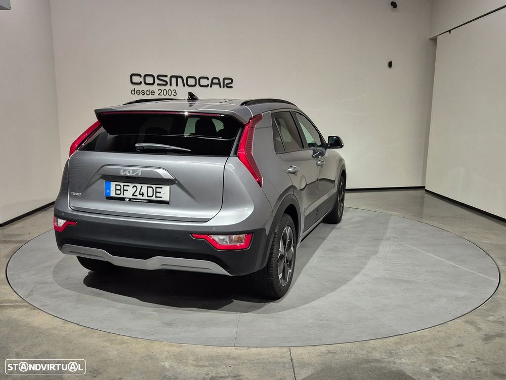 Kia Niro EV 64kWh Drive - 11