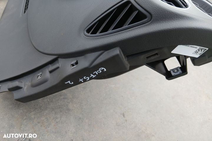 Kit airbag cu plansa de bord 1K0909605T 1K3857706D 5M1857705B 1K09096 - 5