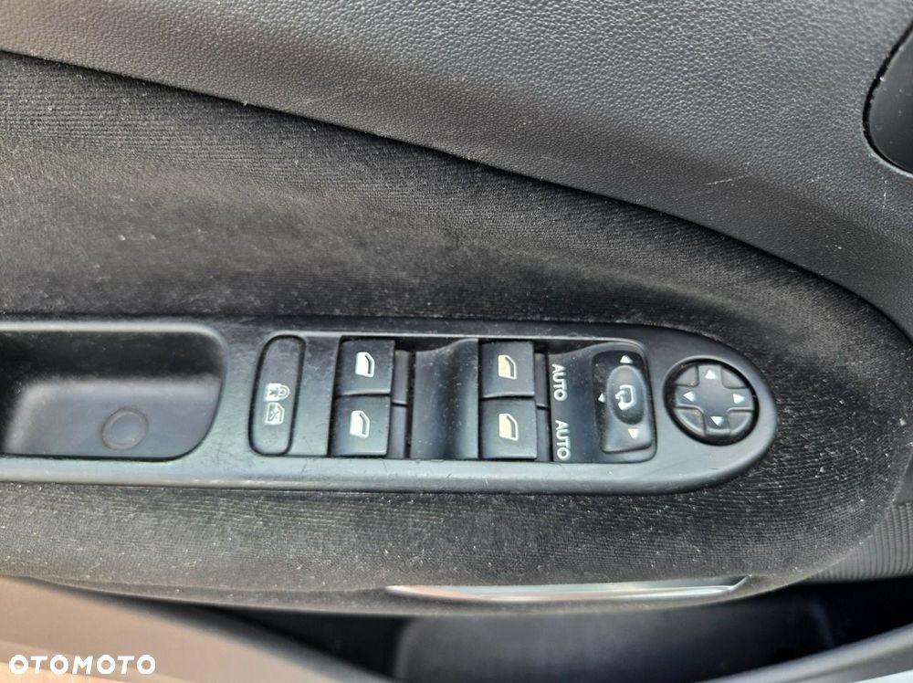 Citroën C3 Picasso HDi 115 FAP Exclusive - 16