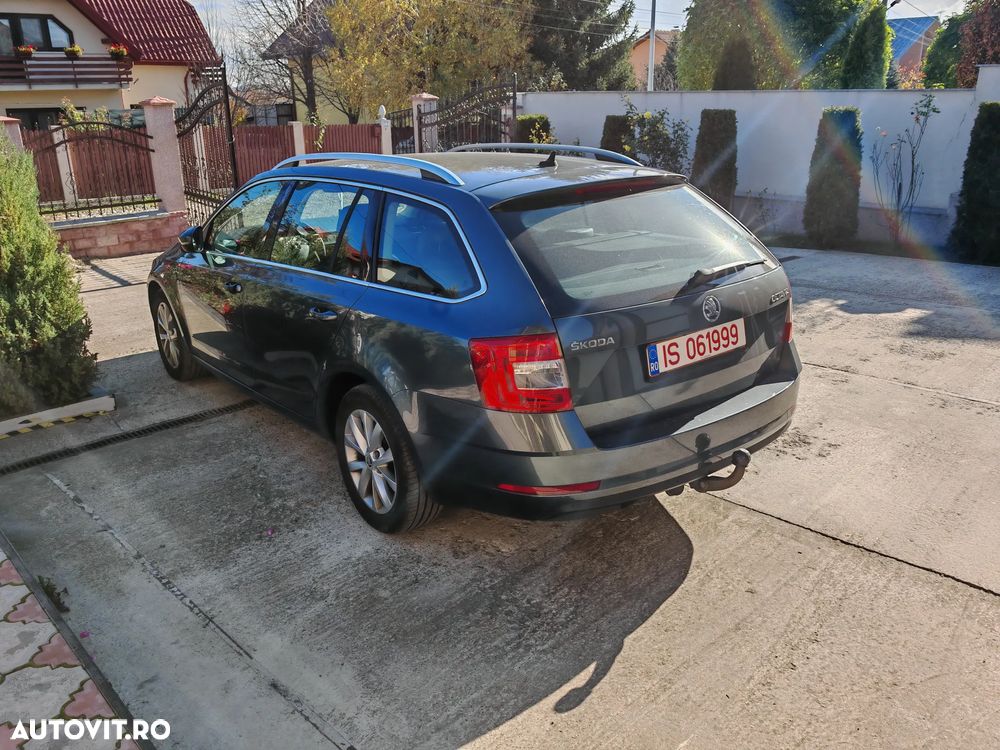 Skoda Octavia Combi Diesel 1.6 TDI Style - 3