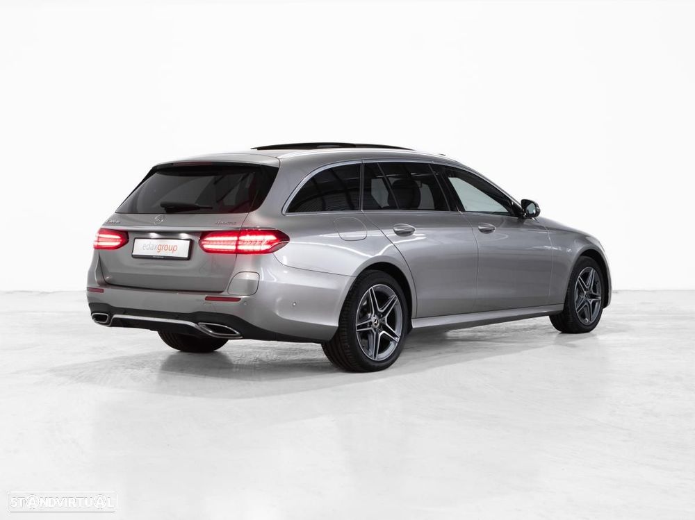 Mercedes-Benz E 300 de 4Matic T 9G-TRONIC AMG Line - 3