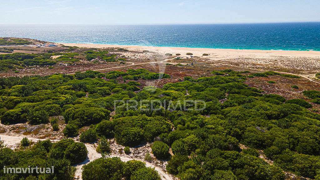 Terreno Urbano junto à praia em Sines - Grande imagem: 2/22