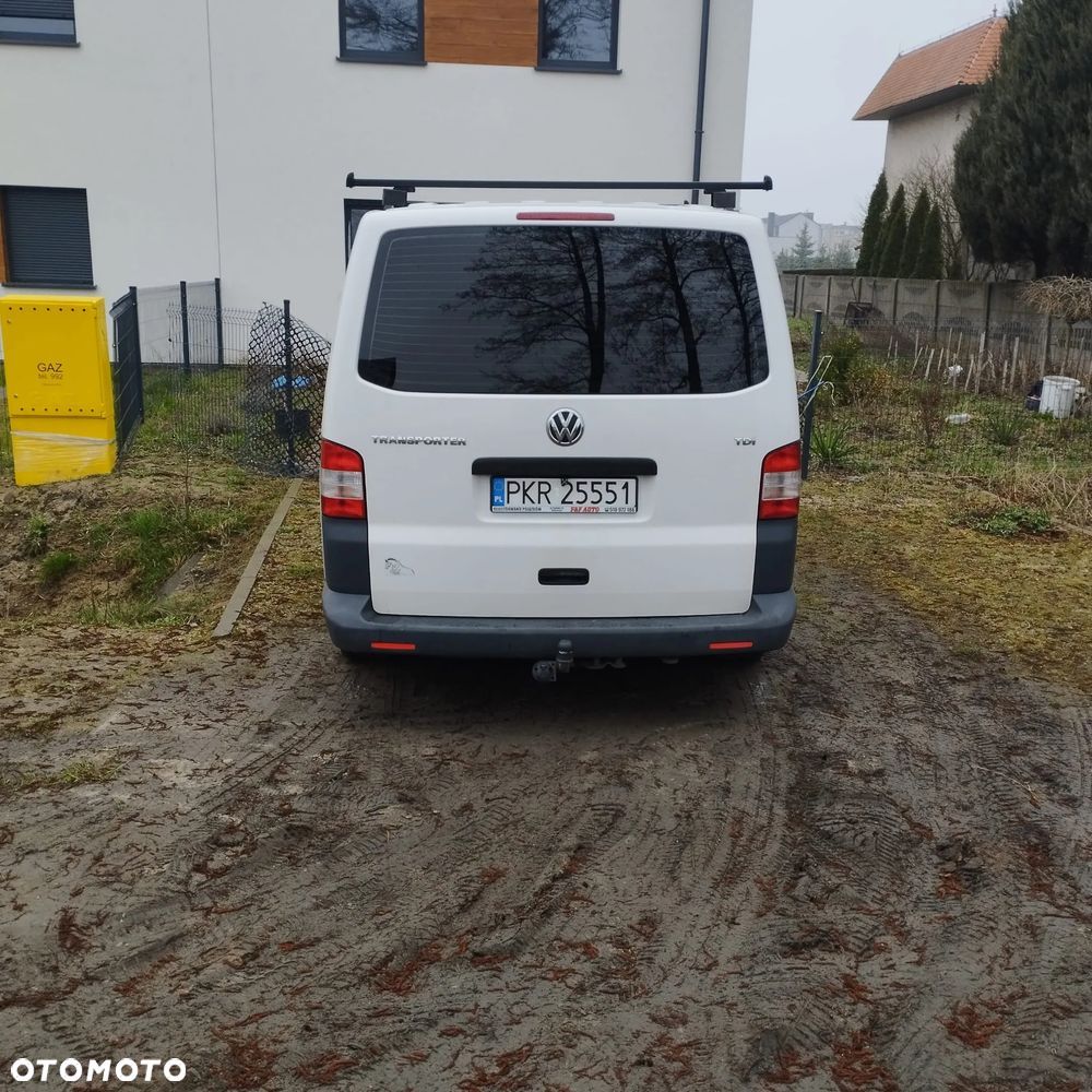 Volkswagen Transporter - 2