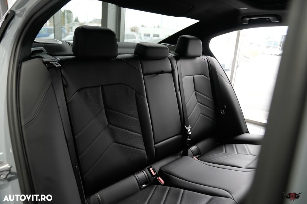 BMW Seria 5 520i AT MHEV - 19