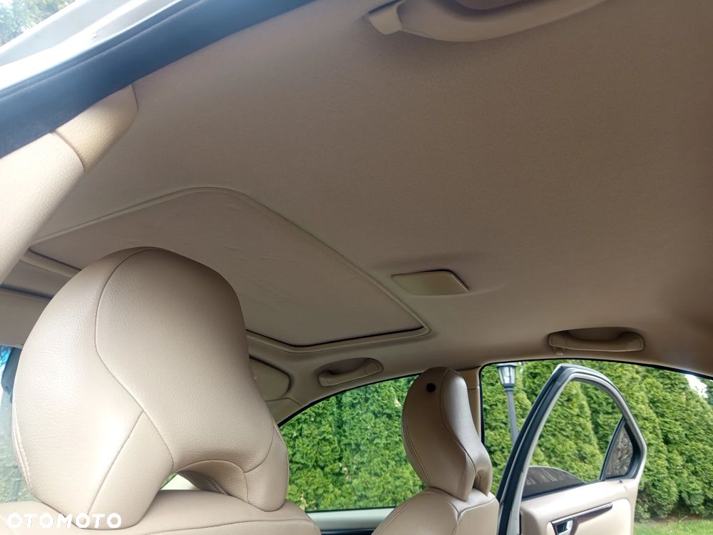 Volvo S60 2.4 T AWD Optima - 17