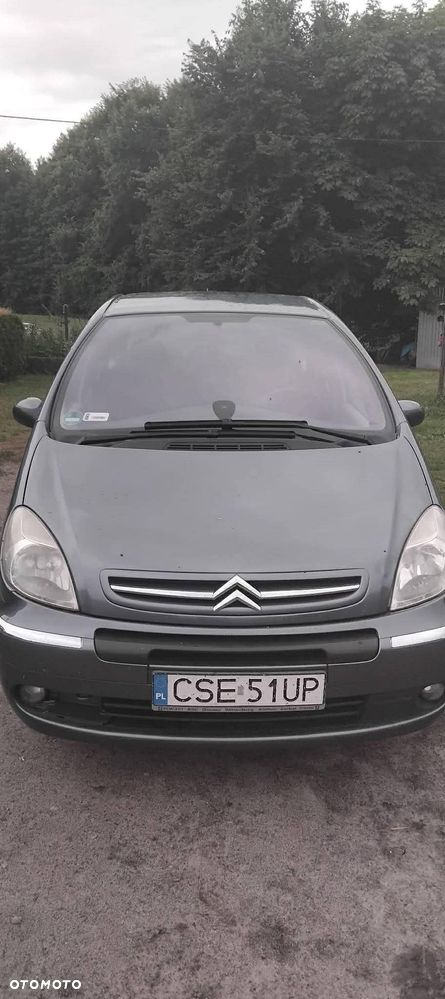 Citroën Xsara Picasso 2.0 16V Exclusive - 1