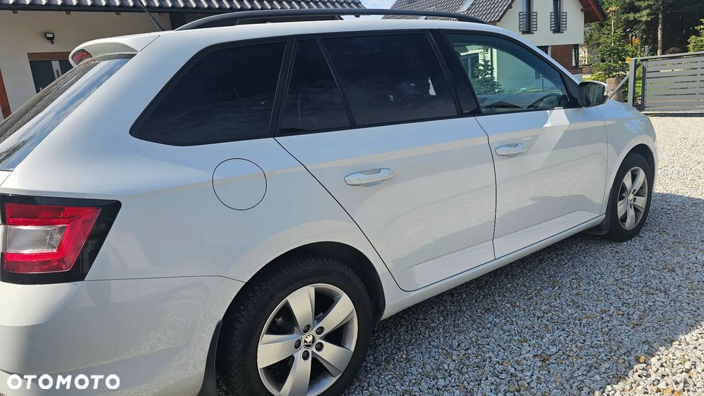 Skoda Fabia 1.0 TSI Style - 10