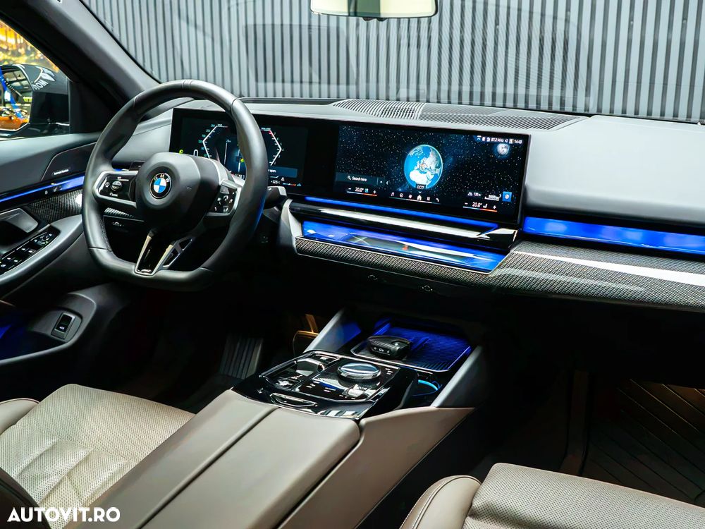BMW Seria 5 520i Aut. - 4