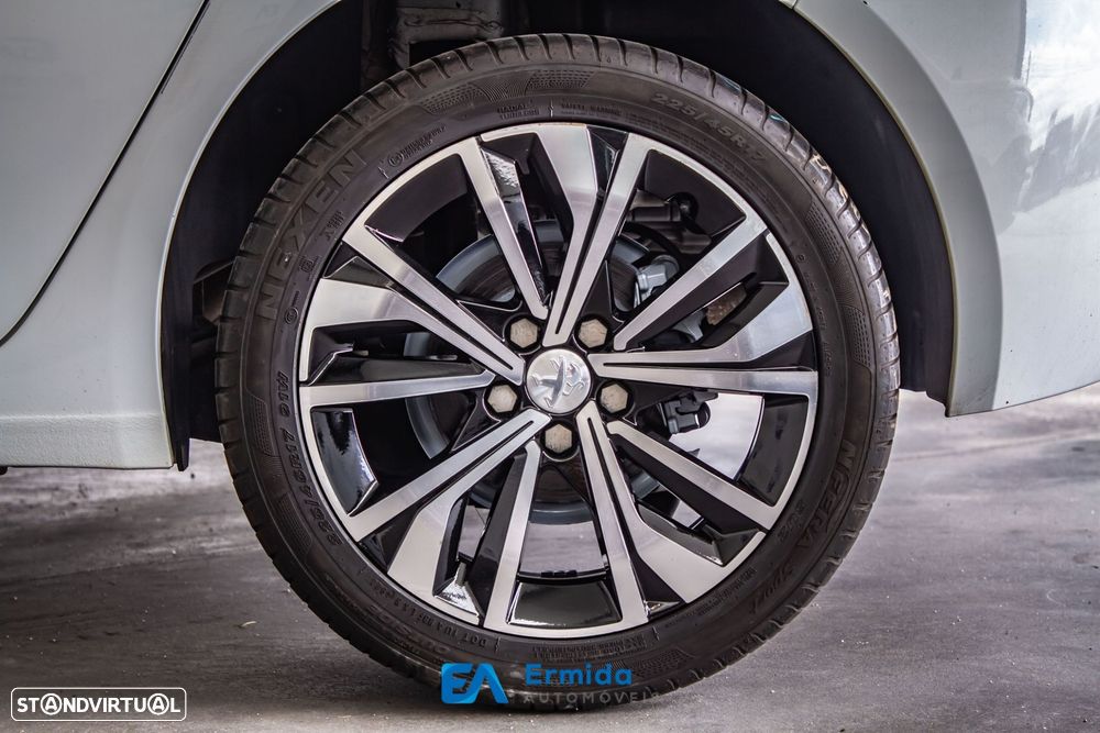Peugeot 308 1.5 BlueHDi Active - 18