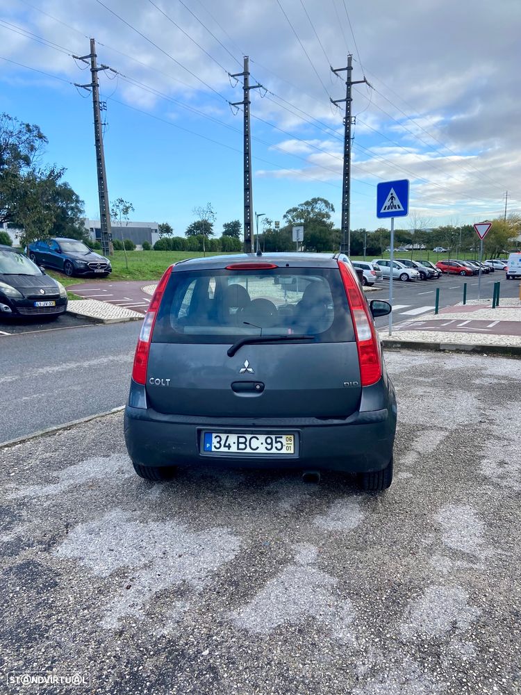 Mitsubishi Colt - 6