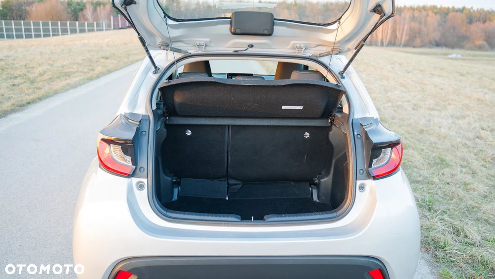 Toyota Yaris 1.5 Comfort - 10