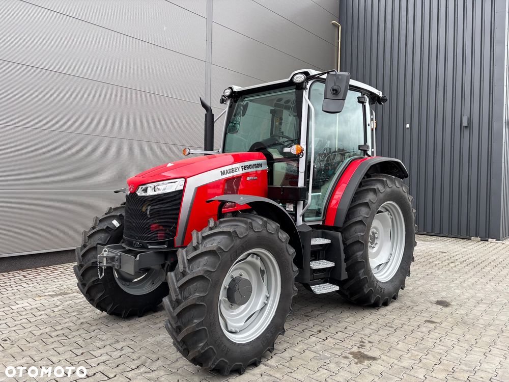 Massey Ferguson 5M.95 - 11