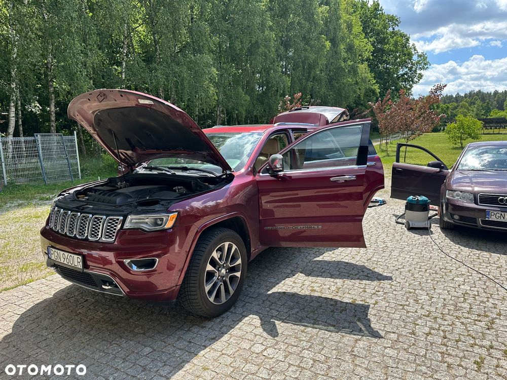 Jeep Grand Cherokee 5.7 V8 HEMI Overland - 16