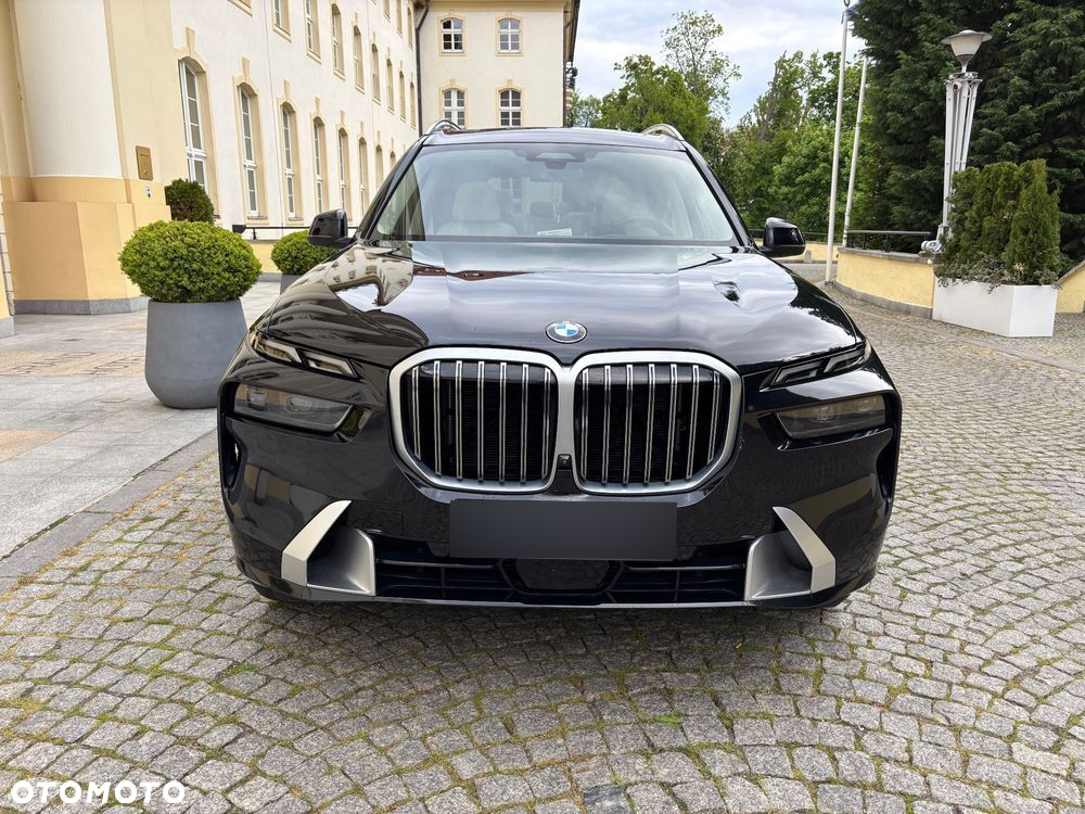 BMW X7 - 8