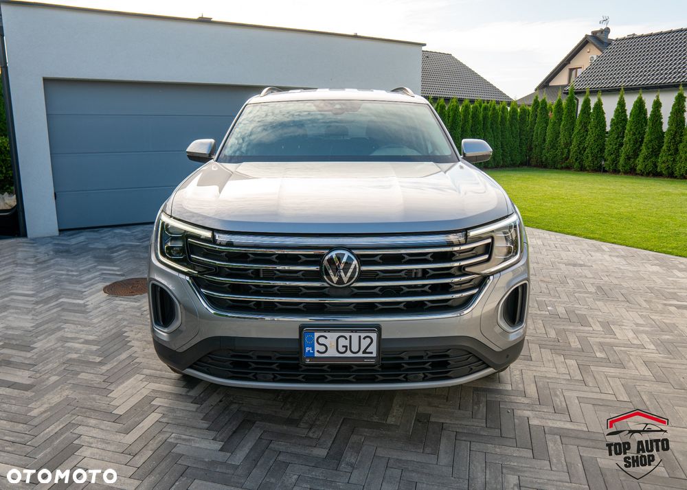 Volkswagen Atlas - 2