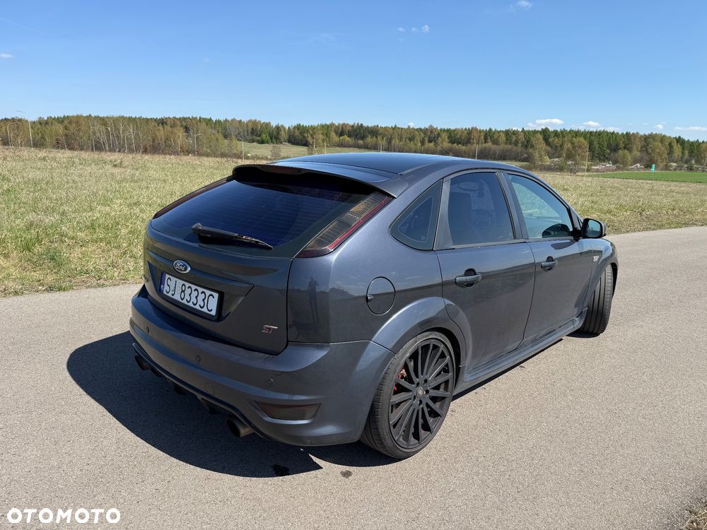 Ford Focus 2.5 ST - 5