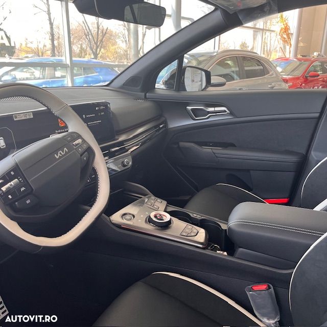Kia Sportage - 8