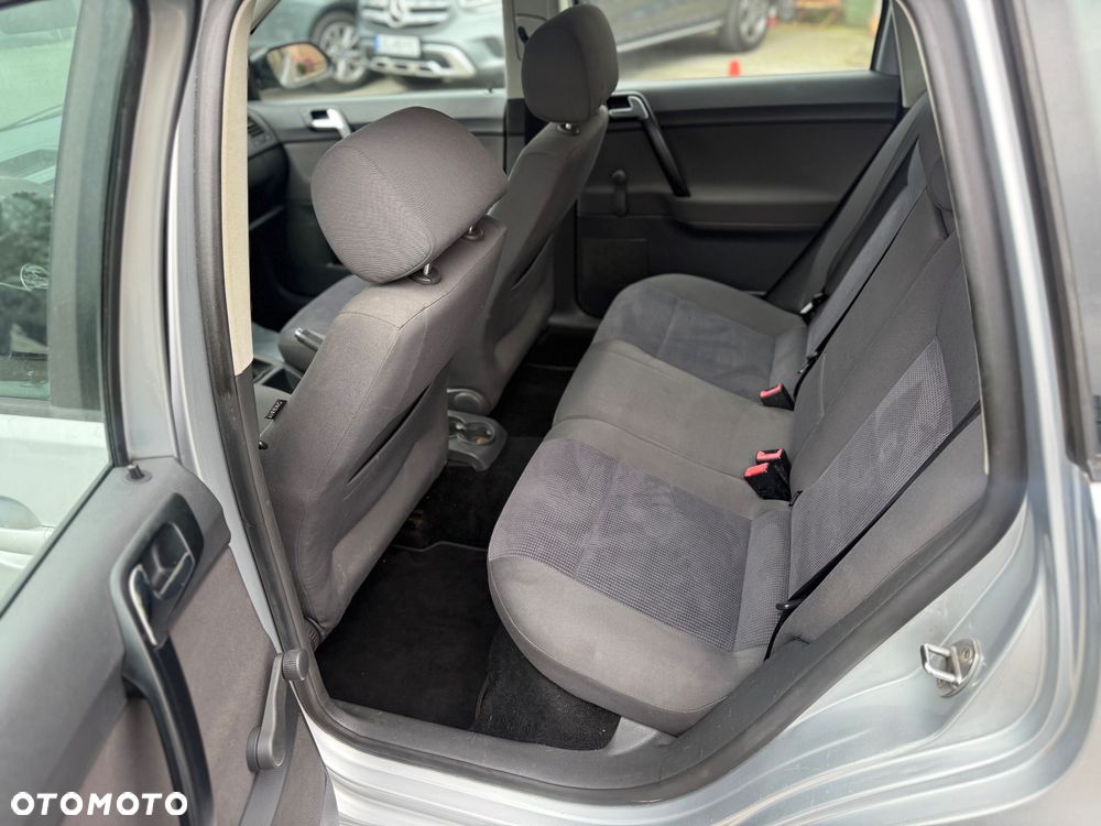 Volkswagen Polo 1.2 - 8