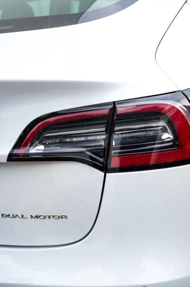 Tesla Model 3 Long-Range Dual Motor AWD - 6