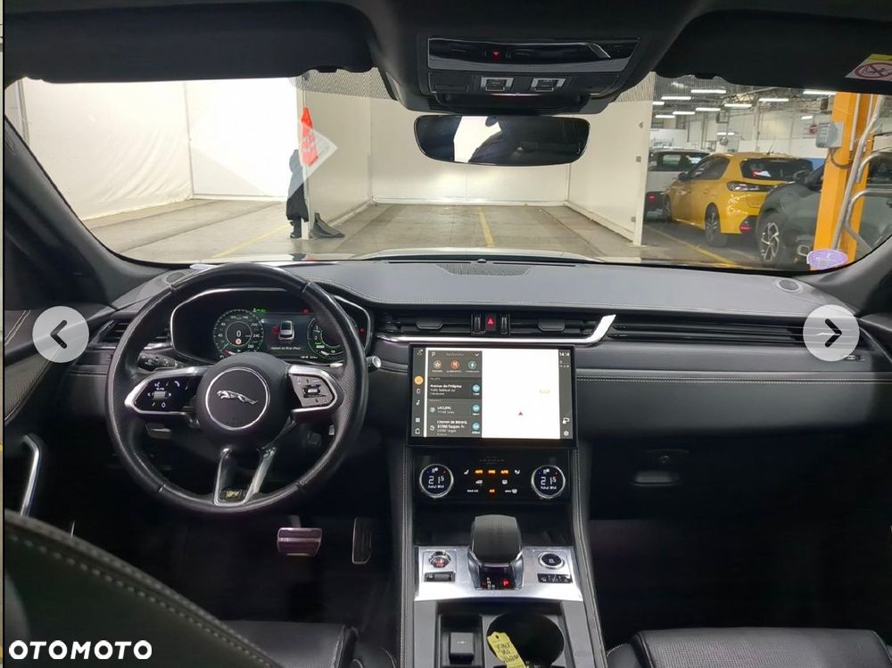 Jaguar F-Pace P400e AWD R-Dynamic S - 8