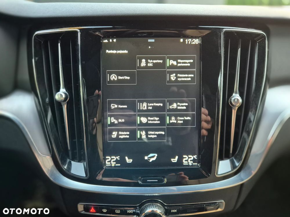Volvo V60 Cross Country T5 AWD Geartronic Momentum - 15