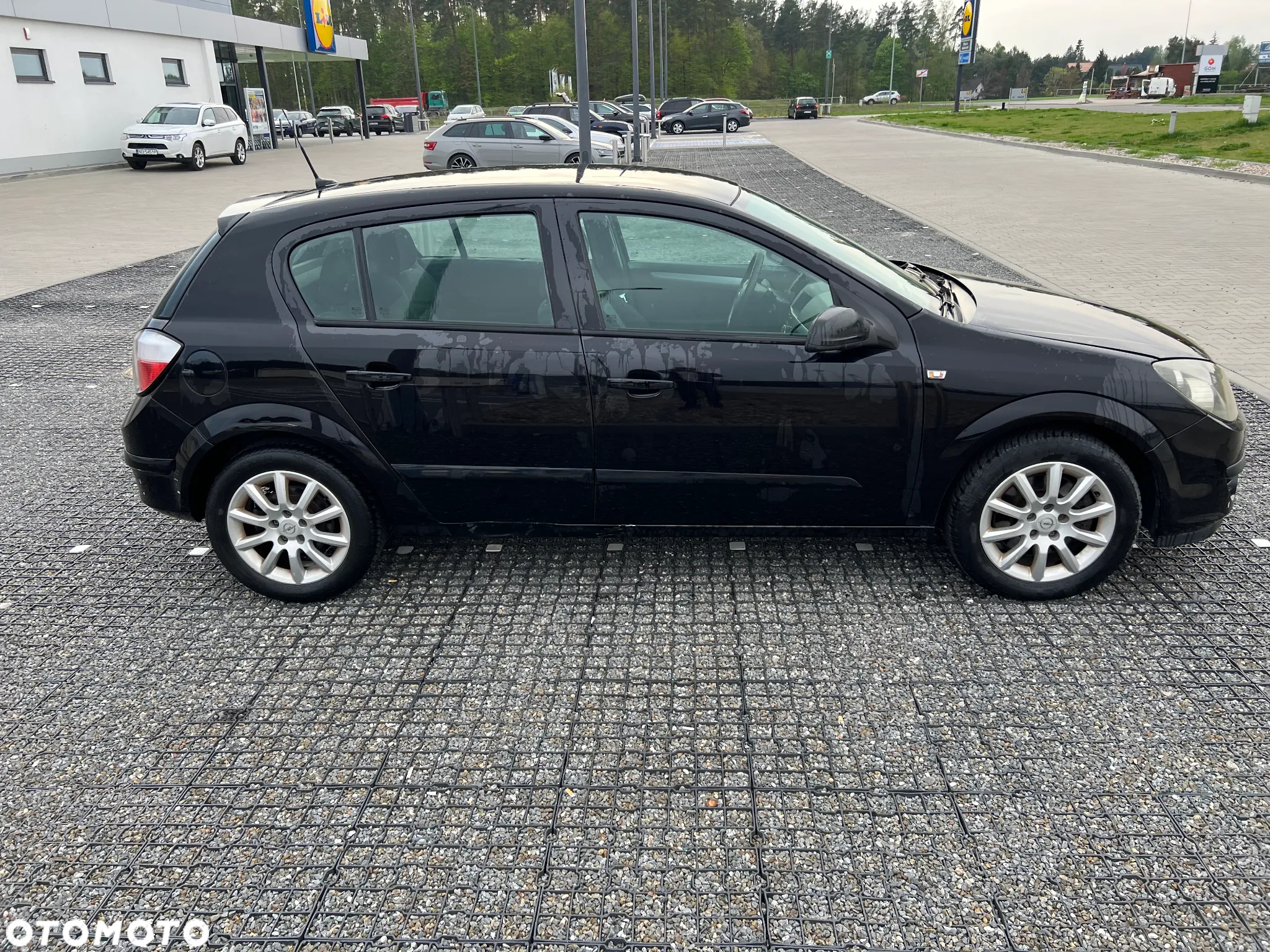 Opel Astra 1.9 CDTI Enjoy - 10