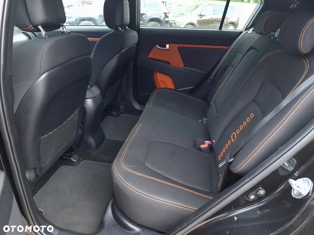 Kia Sportage 2.0 CRDI 184 4WD Fifa World Cup Edition - 25