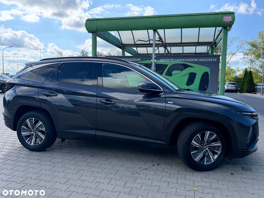 Hyundai Tucson - 8